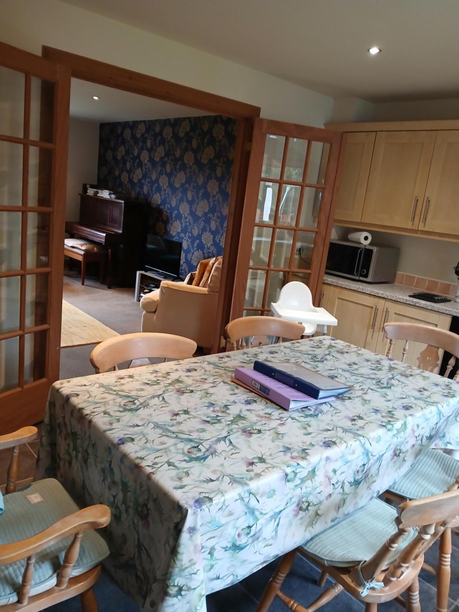 Holiday House Kinveachy อาวีมอร์ ภายนอก รูปภาพ