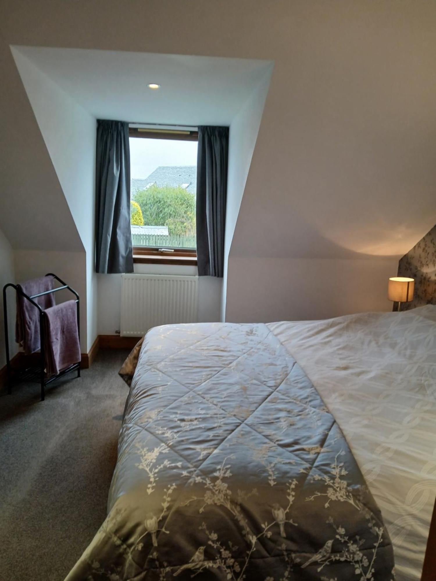 Holiday House Kinveachy อาวีมอร์ ภายนอก รูปภาพ